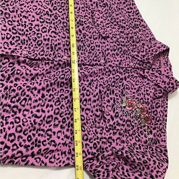 Cowgirl Hardware Pink Leopard Print Long Sleeve Button Down Top Size XL - Picture 5 of 10
